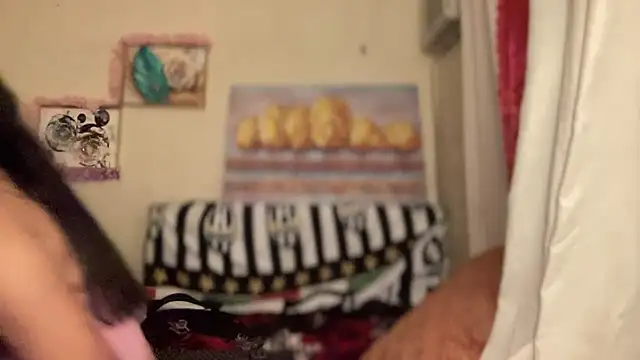 untouchable_mia (M young) - LETS HAVE SOME FUN HERE GUYS