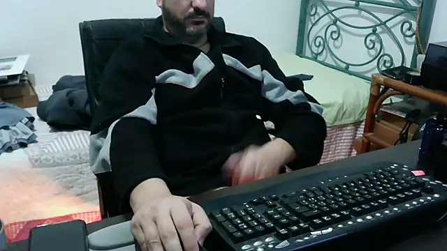 Italian_dark_desire webcam