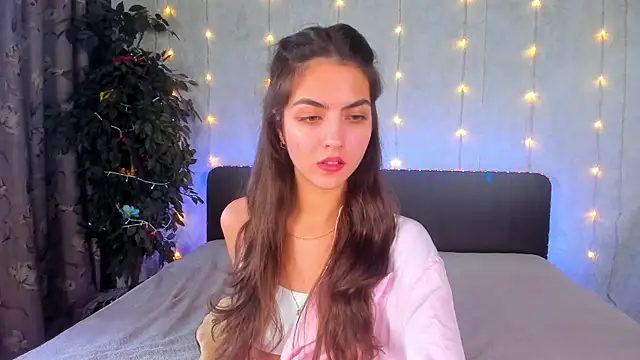 Milana_Crystal_ webcam