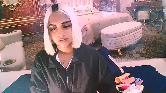 IndianSumaya69 webcam