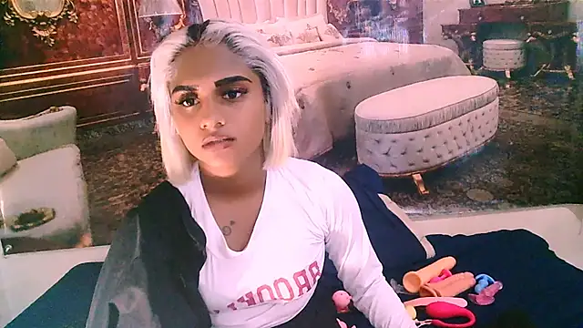 IndianSumaya69 webcam