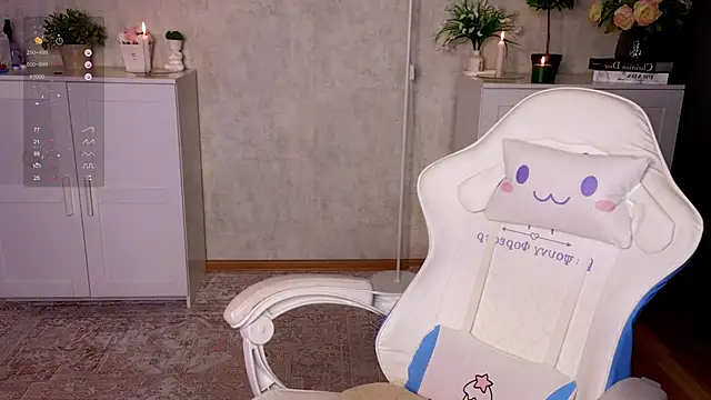 insaneinsomnia (F teen) - Stand up and a little dance