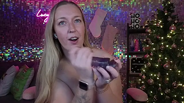 lucyallen4201 webcam