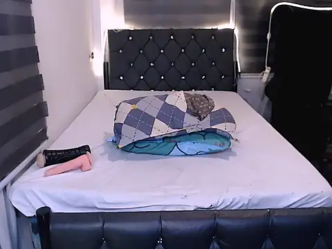 sylvannia_cumslut webcam