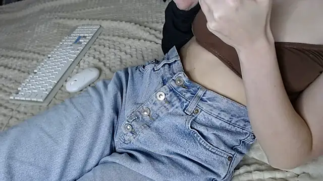 Kiradoll27 webcam
