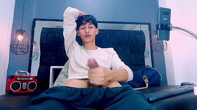 daniel_delux_ (M young) - 🍆cum show💦