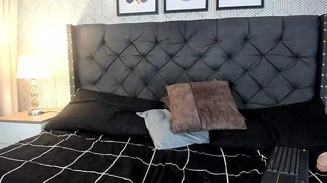 valentina__desire webcam