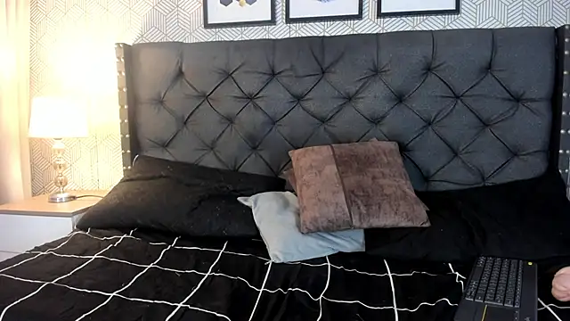 valentina__desire webcam