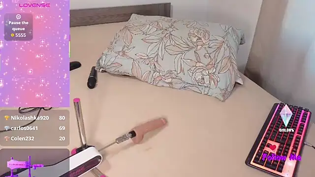 rosebelle11111 webcam