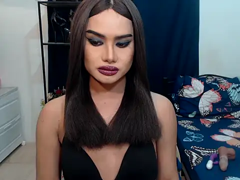 RositaUshvada webcam