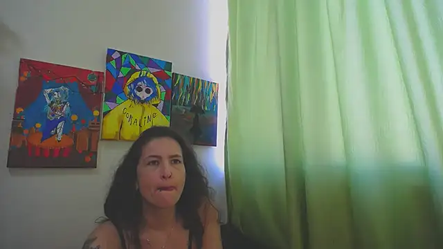 leyla_horny_bg - Leyla_Horny_Bg's free webcam - UK Sex Cams