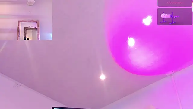 amber_sparkle webcam