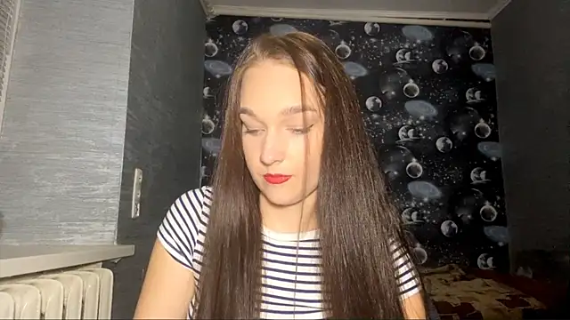 YahairaDuracher webcam