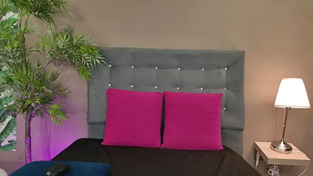 KaylaPrince_ webcam stripchat model stream image