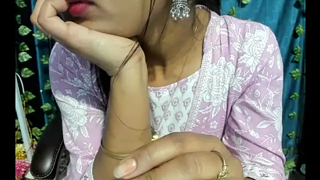 Forever_Love2025 webcam