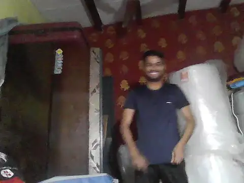 stubborndesiboy - Stubborndesiboy's free webcam - UK Sex Cams