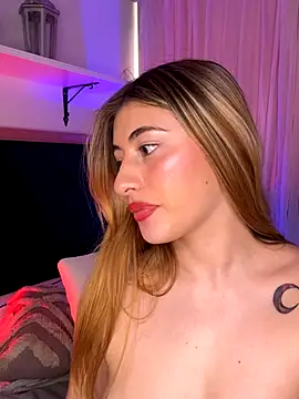 tiffany_becker webcam