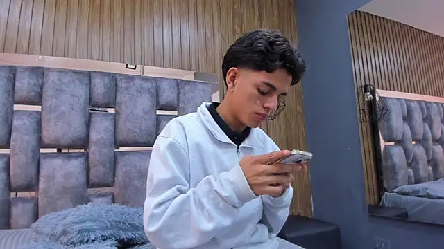 owen__johnson webcam