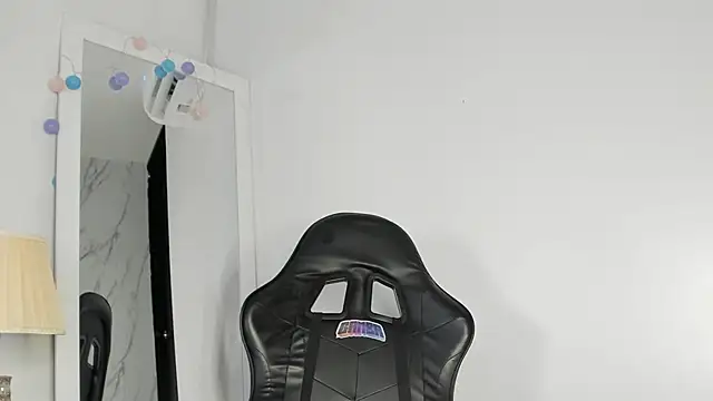 Candy_Brown69 webcam