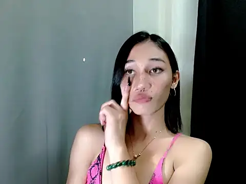 Urfucking_khloe1 webcam