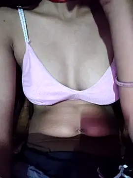 Yatiksha_Beby webcam