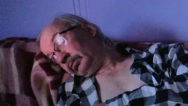 cumloverboyxx69 webcam