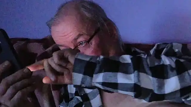 cumloverboyxx69 webcam