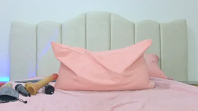 anzhel_novick webcam