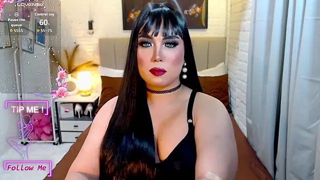 SUPERHORNY101 webcam