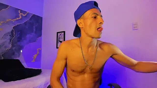 latin_crissex webcam