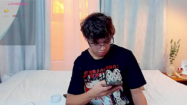 Honeymoon_sariel webcam