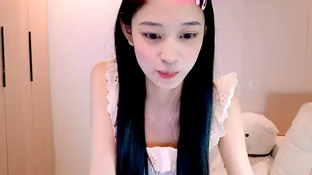 iiiiiiiiis - Iiiiiiiiis's free webcam - UK Sex Cams