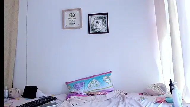 selena_jhonson webcam