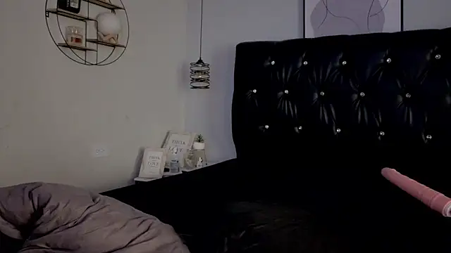 Antonella_RiosFG webcam