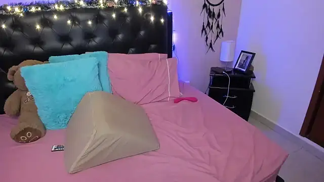 LolaVillalobos webcam