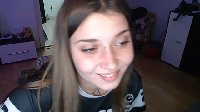 Aliens4twenty webcam