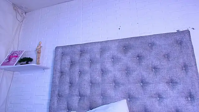 Kristin_Ramirez webcam