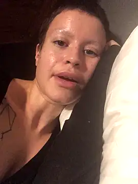 YoungDutchRuby webcam