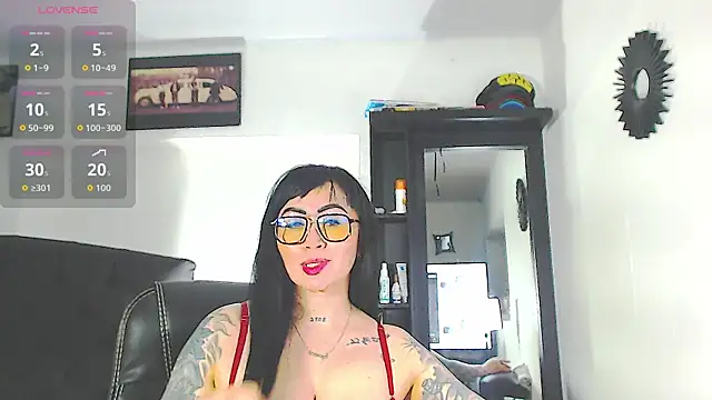 vicky_hotmilf - Vicky_hotmilf's free webcam