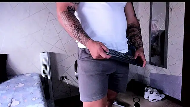 Cristian_Walker webcam