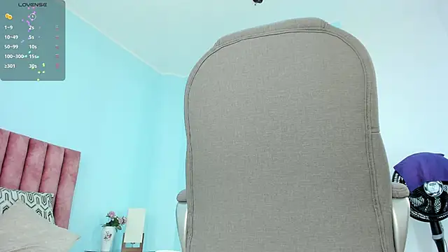 tati_saldarriaga webcam