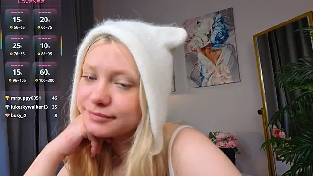 Millie_Vanillies webcam