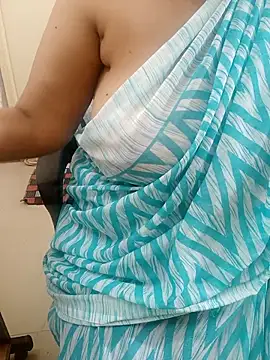 Tamil_aishu09 webcam