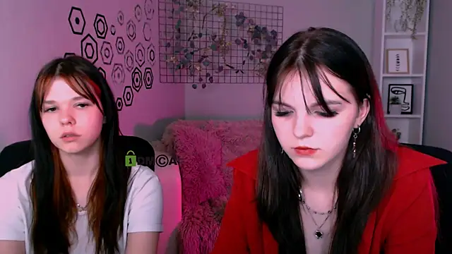 mikameovv - Mikameovv's free webcam - UK Sex Cams