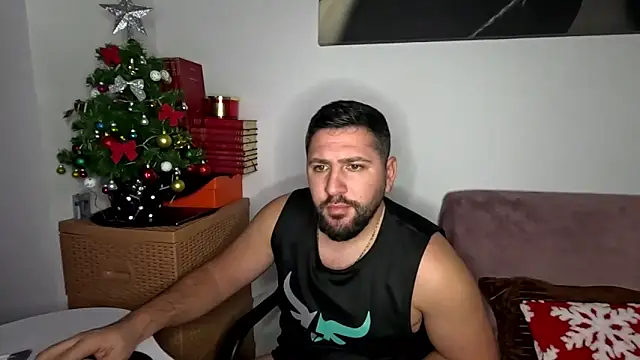 Gold_Alpha_Boy webcam