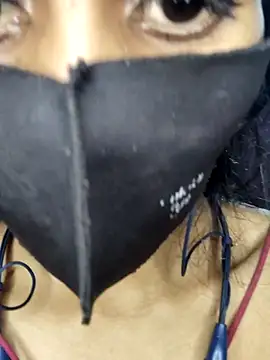 Thaper_Meera2 webcam