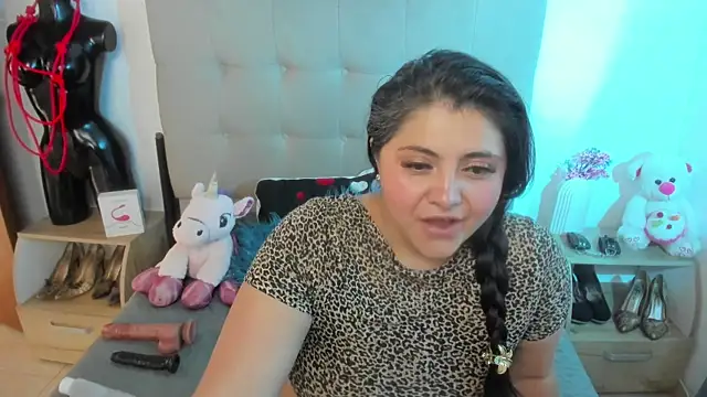 TifanyAmazinng webcam