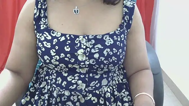 Mallu_Manisha webcam