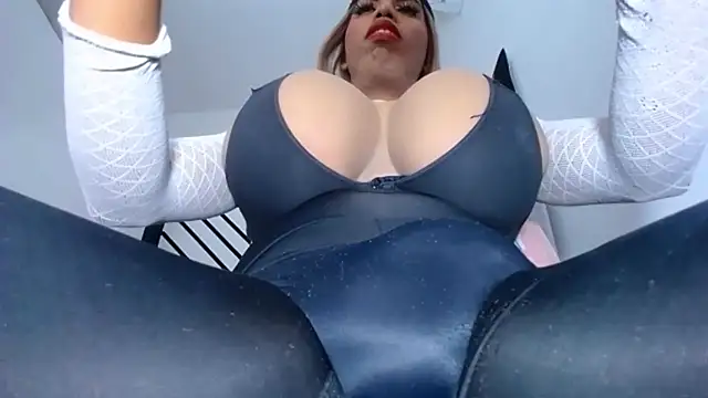 valentinabigcock23 webcam