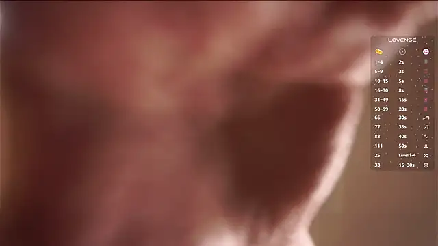 LeonaBelhumeur webcam